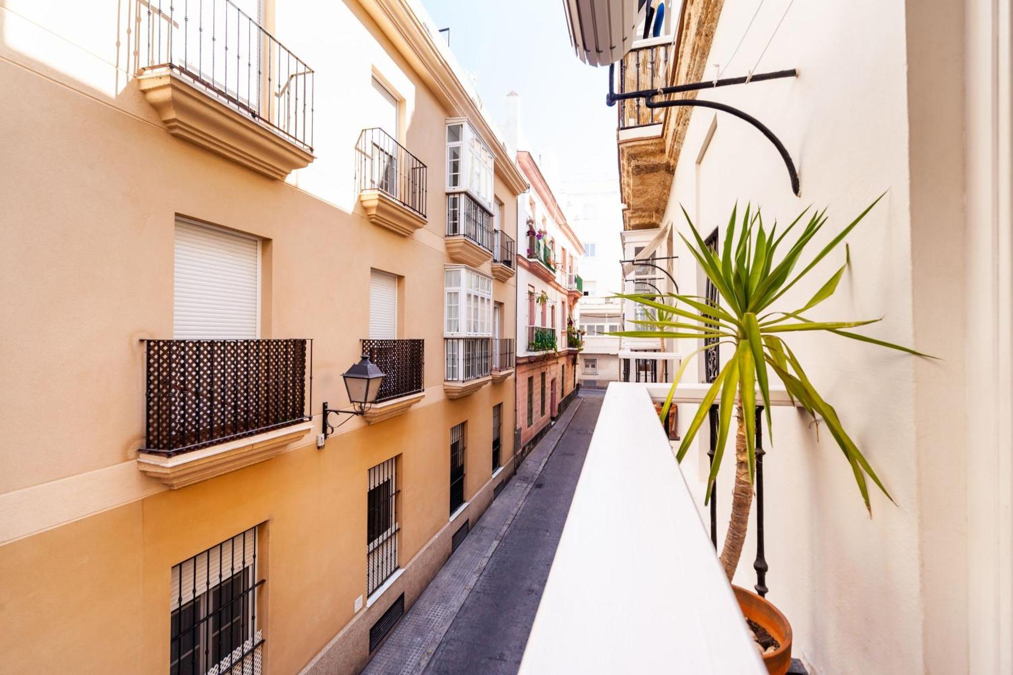 Alojamientos Cadiz Sol 1 Derecha エクステリア 写真